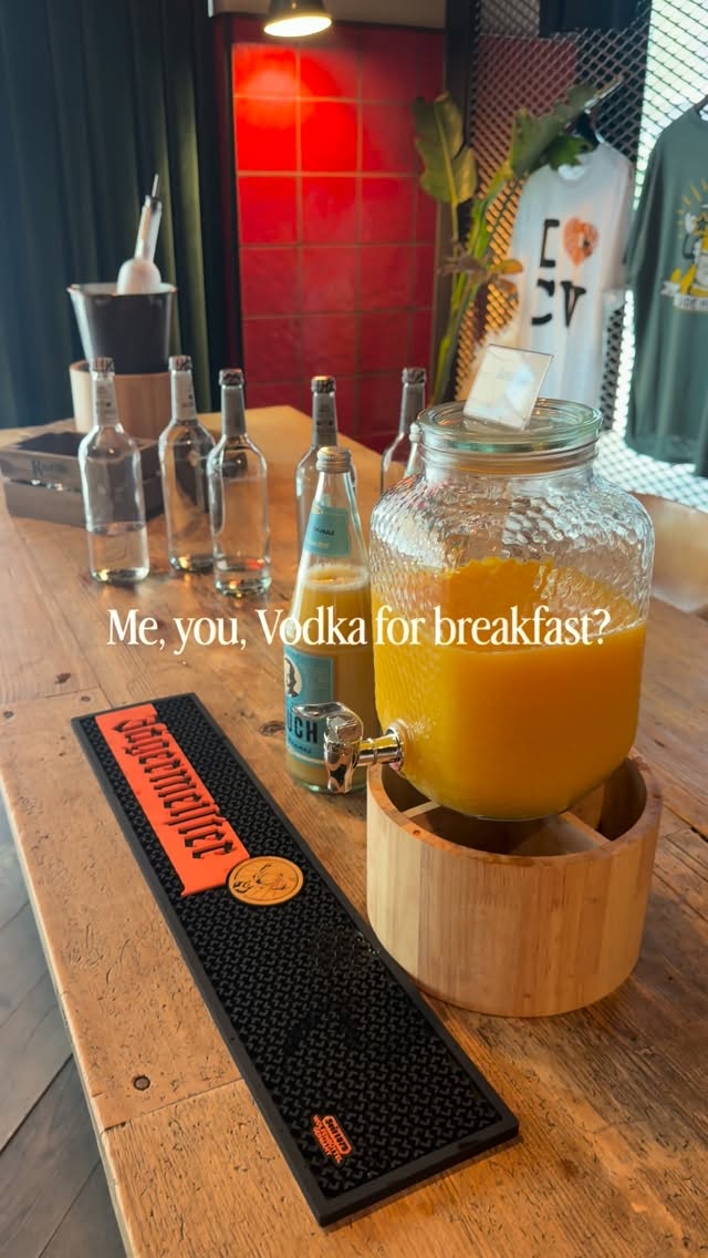 Oh Germany lol @gekkohousefrankfurt serving @belvederevodka for breakfast 😂