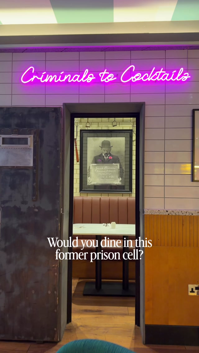 So creepy I don’t think I could dine here lol 🙈😆 could you? This is inside The Dixon Hotel which used to be the magistrate’s court where small crime prisoners were. They’ve preserved this cell for people to dine in 😅

📍 The Dixon Hotel, London

Follow @traveljeanieous for more gems around the world 🌍