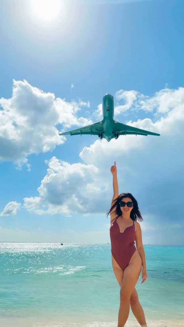 10/10 recommend visiting Mahó Beach in Sint Maarten in the Caribbean to watch these planes land 🛬 It was sooo cool!! I could’ve stayed all day watching these planes!