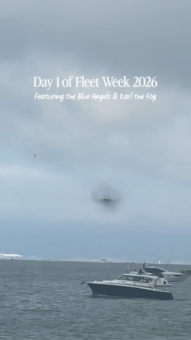 Wait to see all the planes disappear in the clouds 🤣 and to see the real MVPs of the day (the birds 🐦)

I stopped by at the very end of day 1 of SF Fleet Week to watch the Blue Angels and was lucky to see some since I heard people couldn’t see the planes at all during the day due to the fog 😅 anyways it was my first time seeing a halo around the planes so that was super cool! And watching from the corporate tents was a prime spot 👌🏼 Who’s watching day 2? I’m going to be watching from a rooftop, let’s hope the sun is shining today ☀️