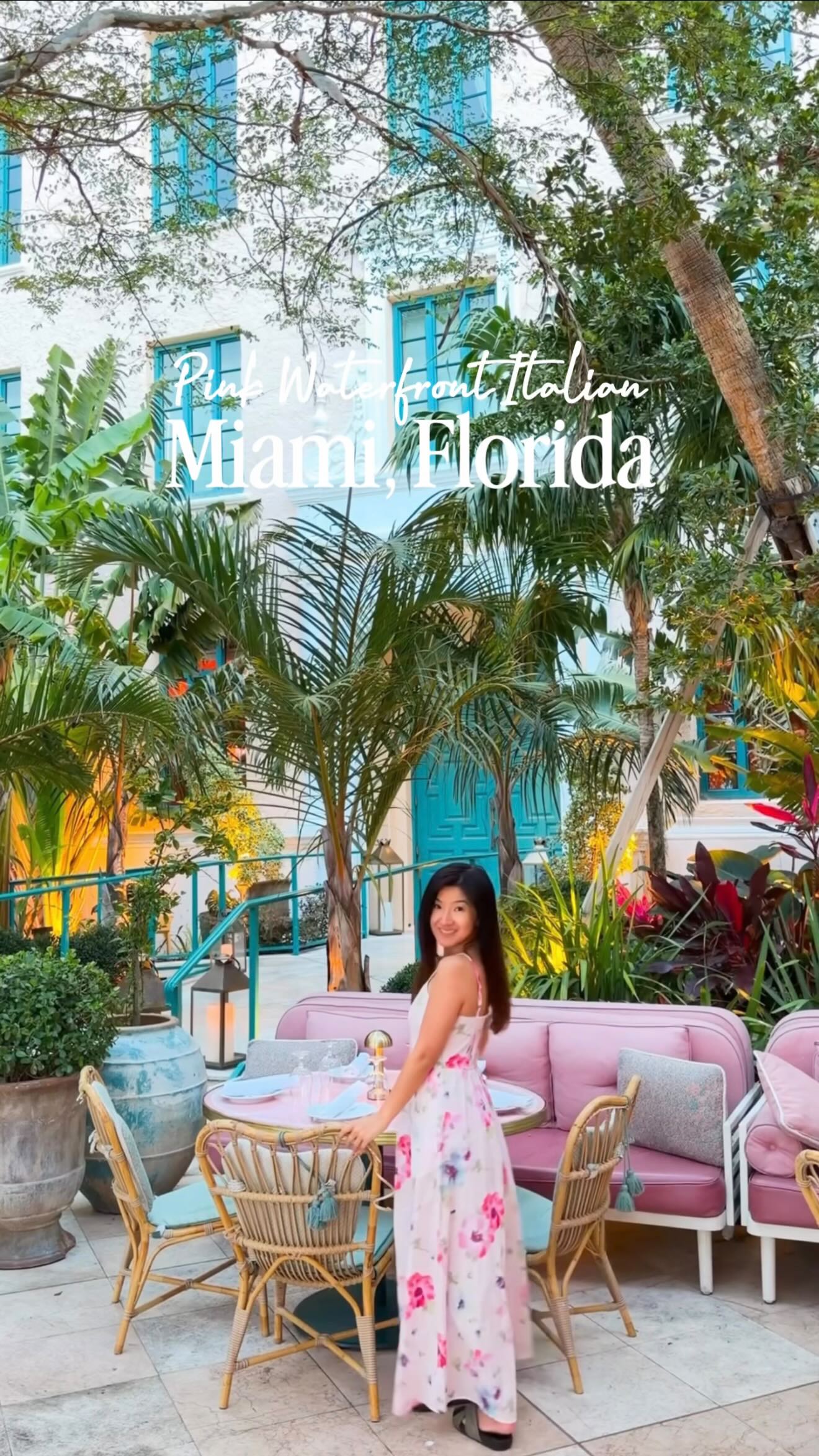 This Italian restaurant is just so pretty with pink everywhere 🤩💖 and it’s on the waterfront! Save and share this with people you want to dine with 🍝 

📍 Casadonna, Biscayne Bay, Miami, Florida @casadonnamiami 

I was walking along the water and saw this really pretty building with pink everywhere, so I had to check it out even though I already ate lol