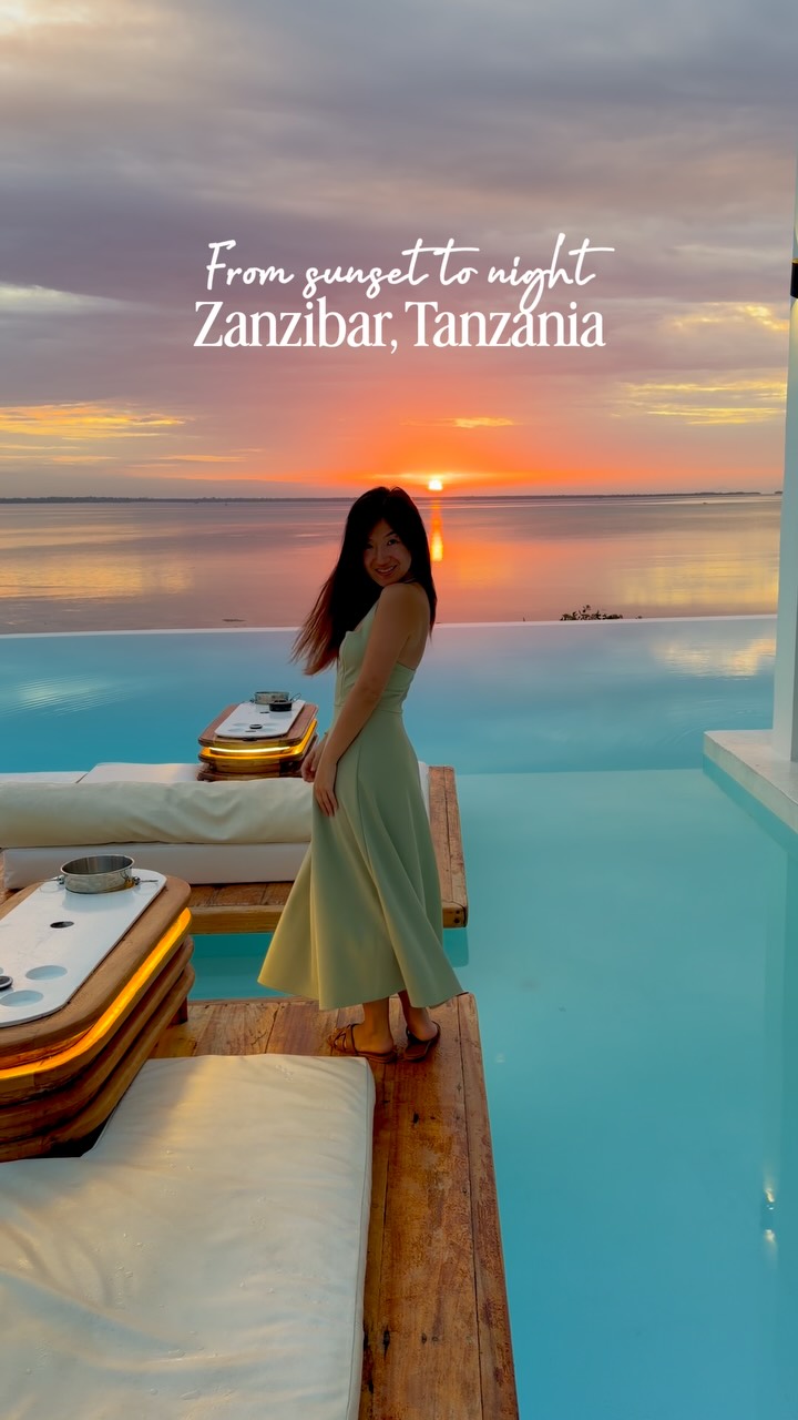 Prettiest spot to watch sunset on the island 🌅 from the dreamy sunset to the entertaining nightlife, it’s so worth checking out Le Saint Tropez in Zanzibar 💃🏻
