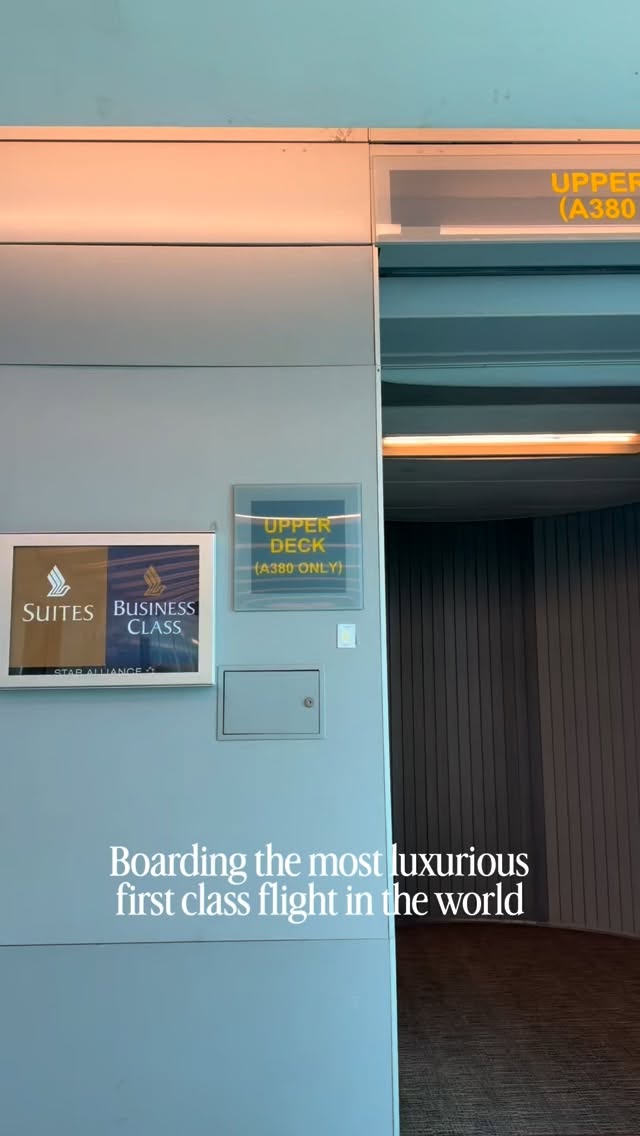 Oh hello Singapore Airlines First Class Suite 🤩 it felt like I was flying a private jet 🤤 and the camera doesn’t do it justice, it looks so much prettier in person! I used points to book this flight so it only cost $50 USD (65 SGD) cash 😊 comment ‘card’ if you want links to credit cards with big opening bonuses right now 💸