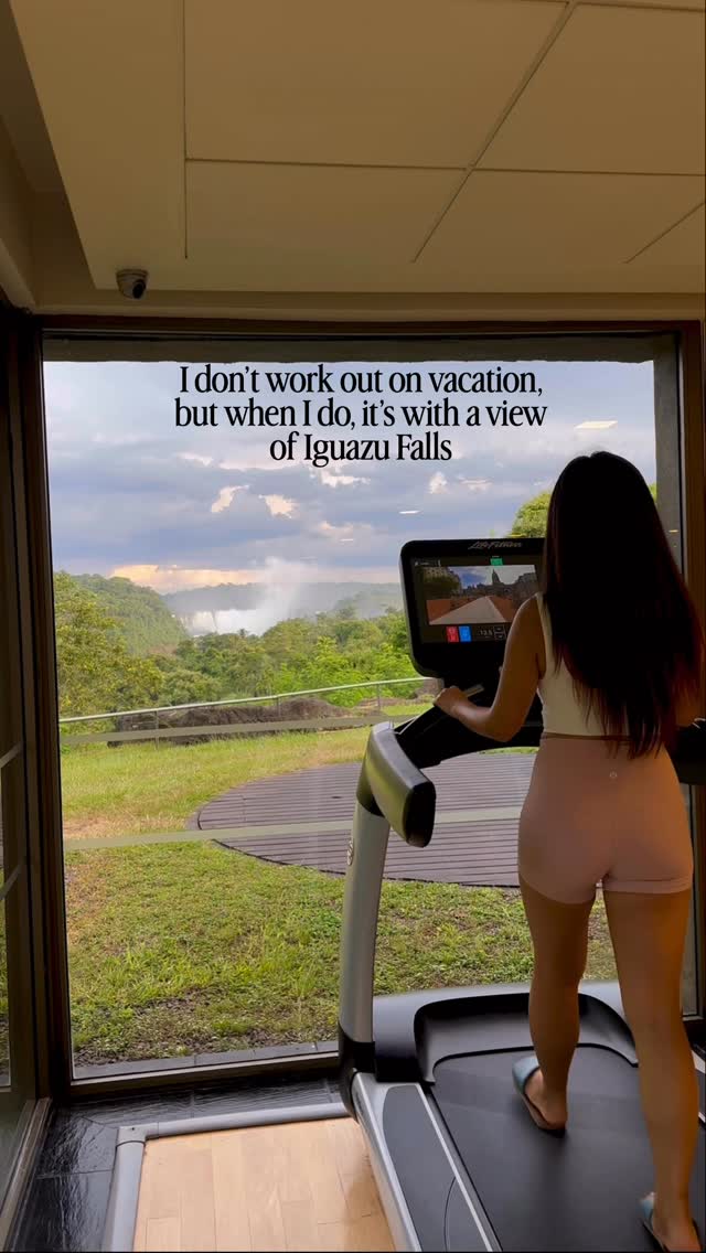 Suddenly I’m very motivated to work out 😄 Turns out all I needed was a gym overlooking Iguazú Falls 💦 who wants to work out here?!

📍 Gran Meliá Iguazú 🍃 the only hotel located inside Argentina’s Iguazú National Park